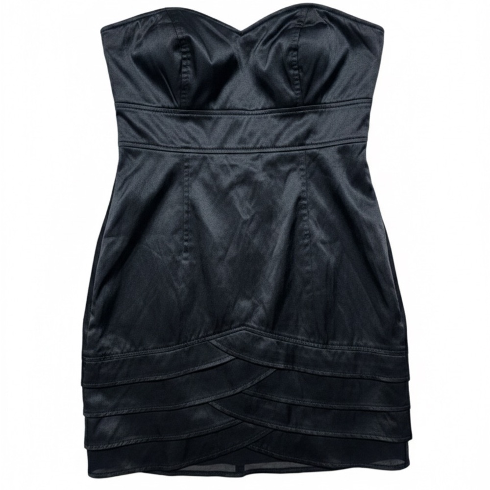 Elegant Black Strapless Dress